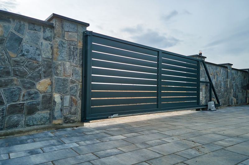 Aluminum Gate Installation in Pearland, TX