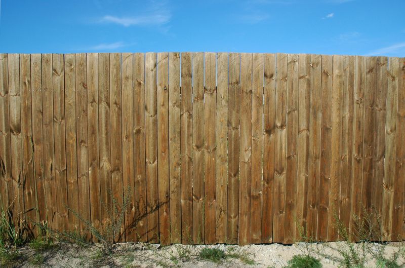 Wood Fence Construction in Pearland, TX
